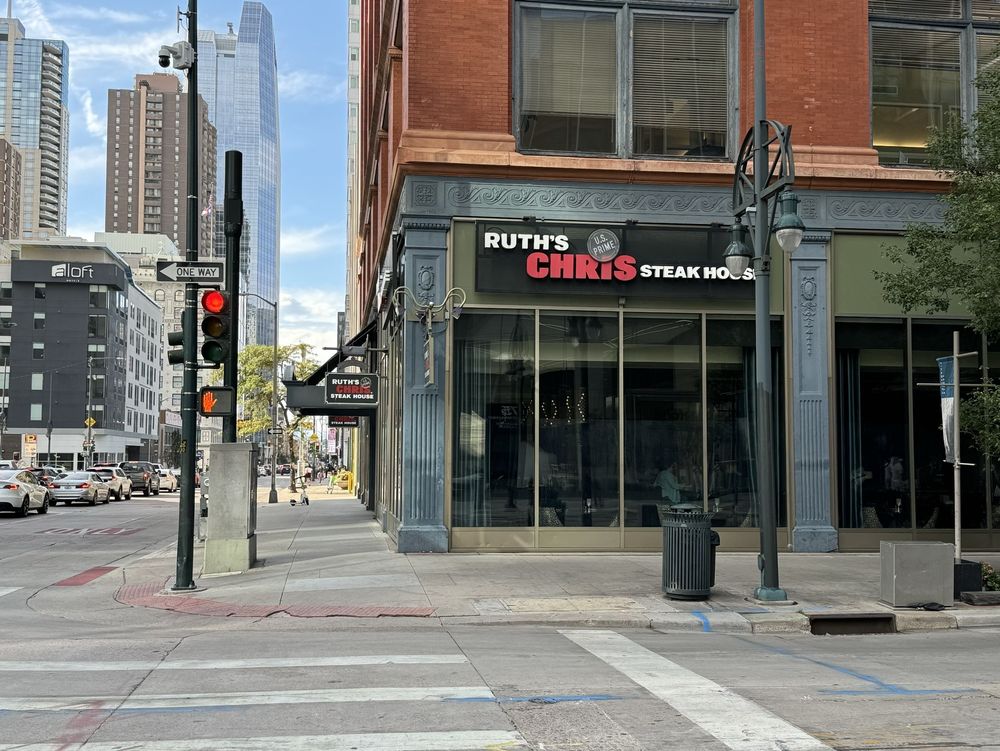 Ruth's Chris Restaurant